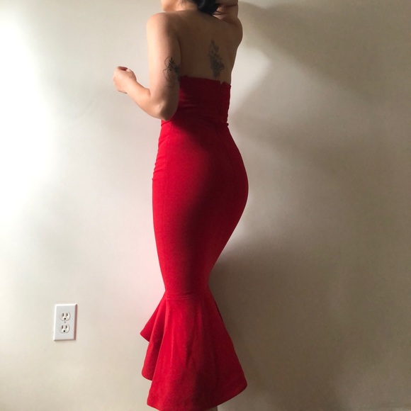 cinq a sept Dresses & Skirts - Cinq a sept red tube top peplum dress